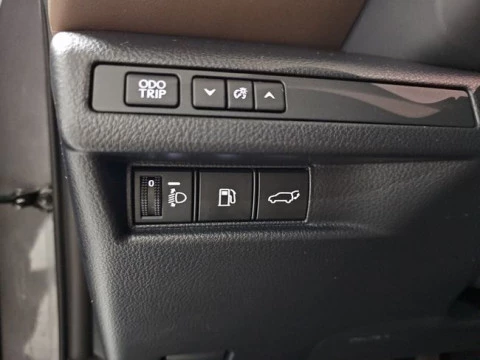 Lexus LBX 1.5 136cv HEV Elegant+