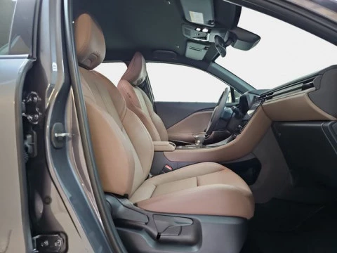 Lexus LBX 1.5 136cv HEV Elegant+
