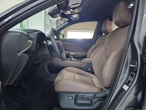 Lexus LBX 1.5 136cv HEV Elegant+