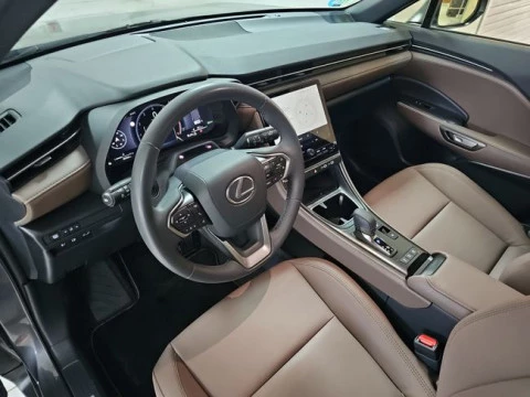 Lexus LBX 1.5 136cv HEV Elegant+