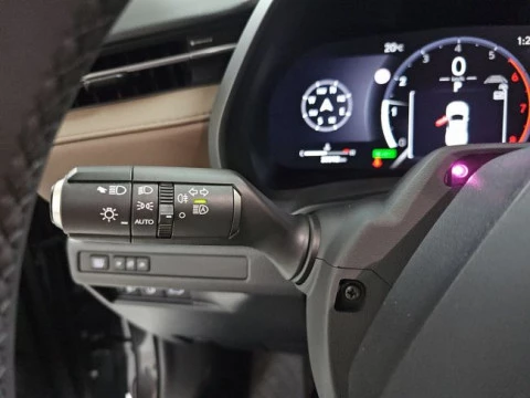 Lexus LBX 1.5 136cv HEV Elegant+