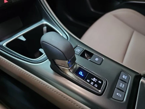 Lexus LBX 1.5 136cv HEV Elegant+