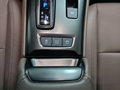 Lexus LBX 1.5 136cv HEV Elegant+
