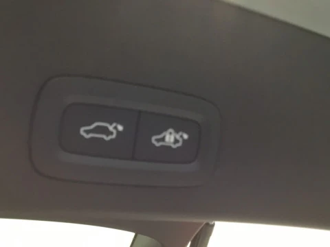 Volvo XC40 XC40 CORE B3 MILD HYBRID GASOLINA