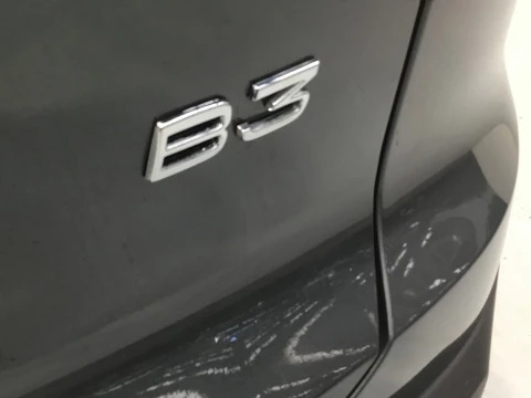 Volvo XC40 XC40 CORE B3 MILD HYBRID GASOLINA