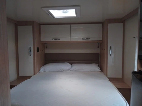 P.L.A PLA HAPPY 390 PRIVILEGE