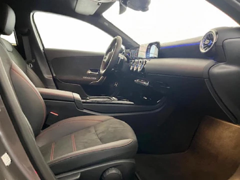 Mercedes-Benz Clase A 2.0 A 180 D