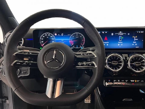 Mercedes-Benz Clase A 2.0 A 180 D