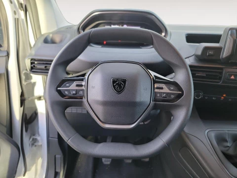 Peugeot Partner Standard 600kg BlueHDi 73kW