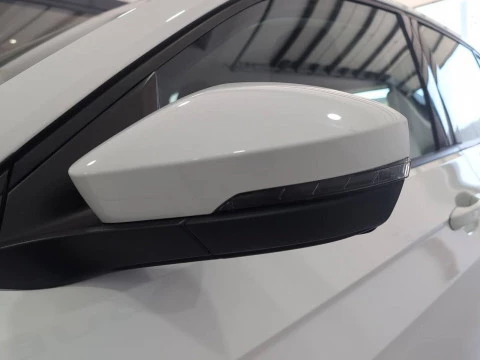 Volkswagen T-Cross Advance 1.0 TSI 81kW (110CV) DSG