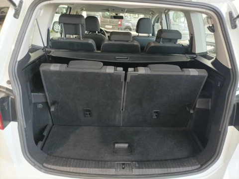 Volkswagen Touran Business & Navi 1.6 TDI 85kW (115CV)