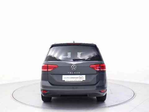 Volkswagen Touran 1.5 TSI DSG MAS 150 5P 7 PLAZAS