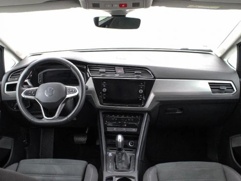 Volkswagen Touran 1.5 TSI DSG MAS 150 5P 7 PLAZAS