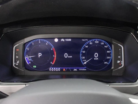 Volkswagen Touran 1.5 TSI DSG MAS 150 5P 7 PLAZAS