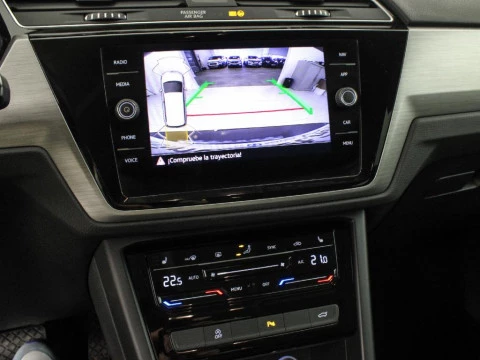 Volkswagen Touran 1.5 TSI DSG MAS 150 5P 7 PLAZAS