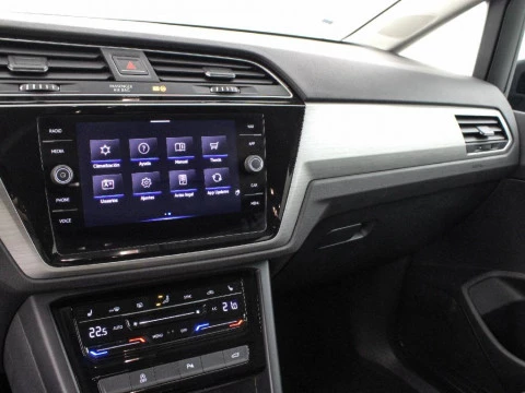 Volkswagen Touran 1.5 TSI DSG MAS 150 5P 7 PLAZAS