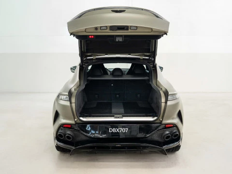 Aston Martin DBX 707 V8
