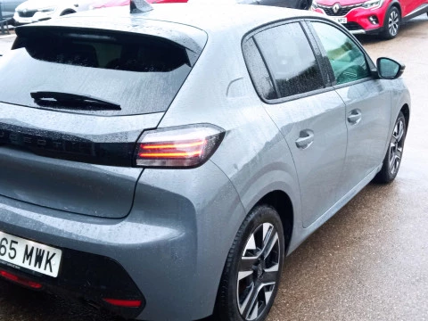 Peugeot 208 Allure Puretech 100