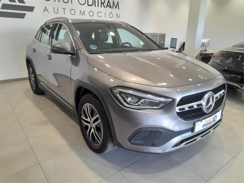 Mercedes-Benz GLA 180