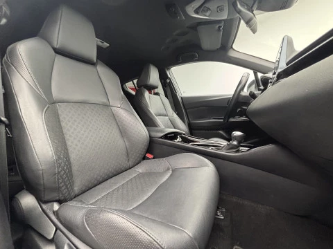 Toyota C-HR 2.0 180H Advance