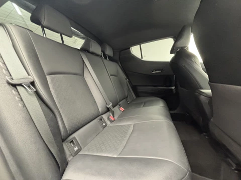 Toyota C-HR 2.0 180H Advance