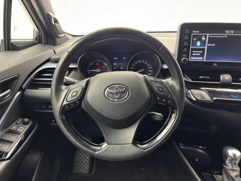 Toyota C-HR 2.0 180H Advance