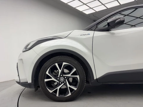 Toyota C-HR 2.0 180H Advance