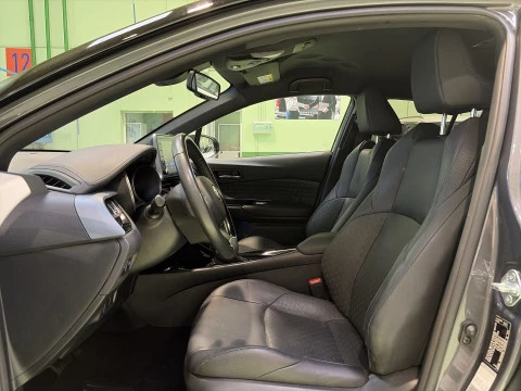 Toyota C-HR 180H Advance Luxury 135 kW (184 CV)