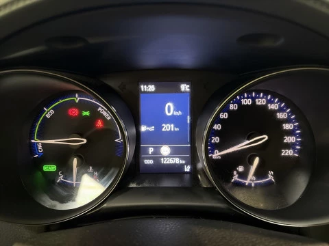 Toyota C-HR 180H Advance Luxury 135 kW (184 CV)
