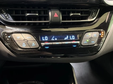 Toyota C-HR 180H Advance Luxury 135 kW (184 CV)