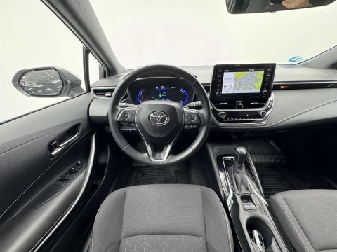 Toyota Corolla 2.0 180H FEEL! E-CVT TOURING SPORT