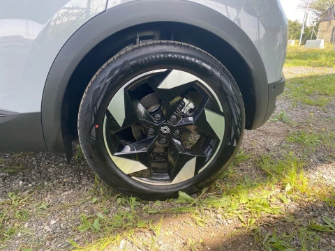 Renault Captur techno Eco-G 100cv (74 kW)