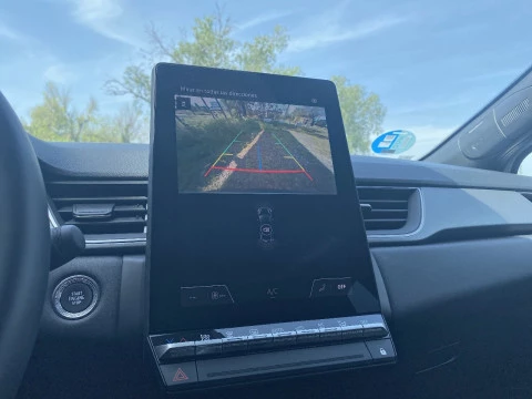 Renault Captur techno Eco-G 100cv (74 kW)