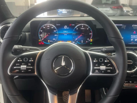 Mercedes-Benz CLA 200 d SB Progressive (EURO 6d)