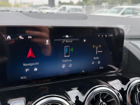 Mercedes-Benz GLA  200 d