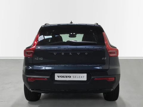 Volvo XC40 XC40 PLUS B3 MILD HYBRID GASOLINA