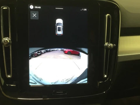 Volvo XC40 XC40 PLUS B3 MILD HYBRID GASOLINA