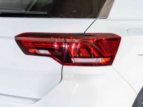 Volkswagen T-Roc Life 1.5 TSI 110kW (150CV)