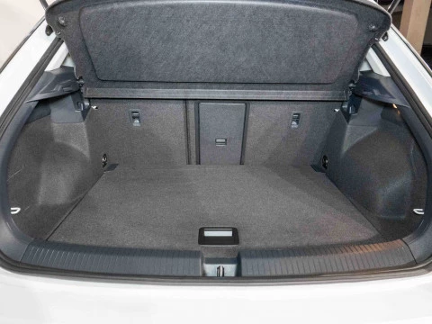 Volkswagen T-Roc Life 1.5 TSI 110kW (150CV)