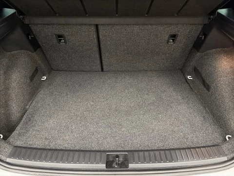 Seat Arona 1.0 TGI GNC FR 66 kW (90 CV)