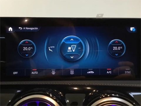 Mercedes-Benz CLA 200 D DCT Shooting Brake