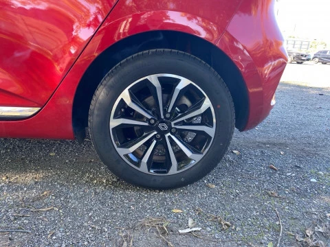 Renault Clio techno Eco-G 100cv (74kW)