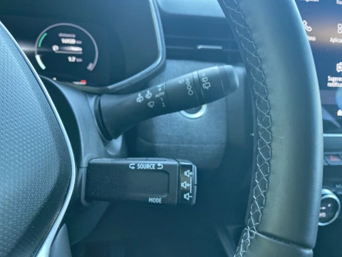 Renault Clio techno Eco-G 100cv (74kW)