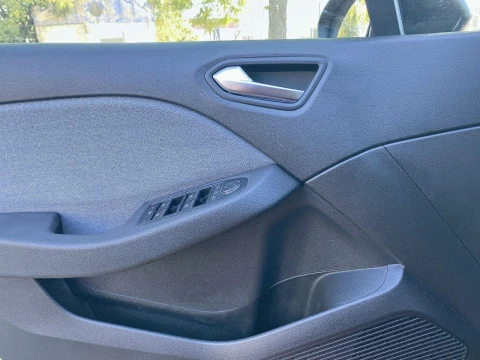 Renault Clio techno Eco-G 100cv (74kW)