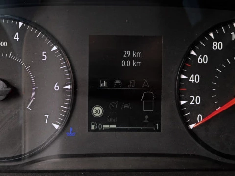 Renault Master 2.0 BLUE DCI 96KW L2H2 3500 FWD 4P