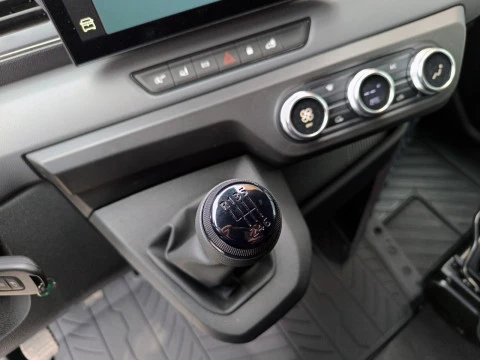 Renault Master 2.0 BLUE DCI 96KW L2H2 3500 FWD 4P