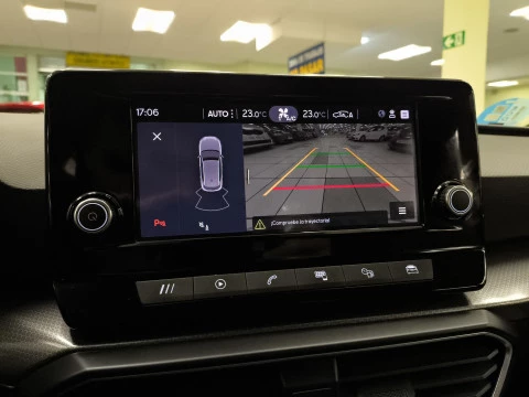 Seat Leon 1.0 eTSI SANDS Style Go DSG 81 kW (110 CV)