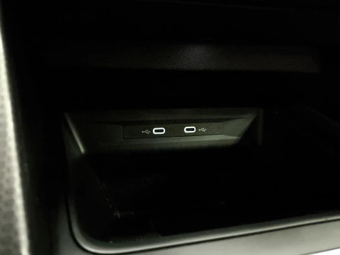 Seat Leon 1.0 eTSI SANDS Style Go DSG 81 kW (110 CV)