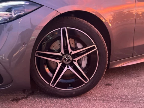Mercedes-Benz Clase C  200 d Berlina