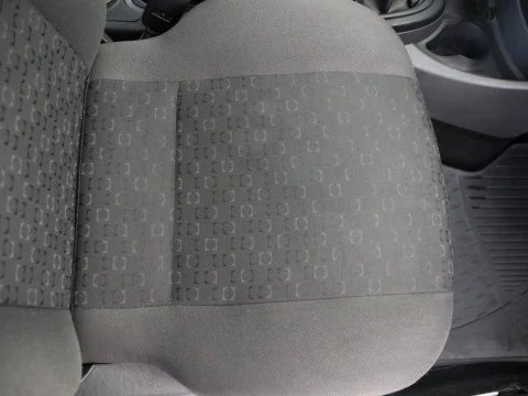 Ford FOCUS sedan 1.6 GHIA 4P